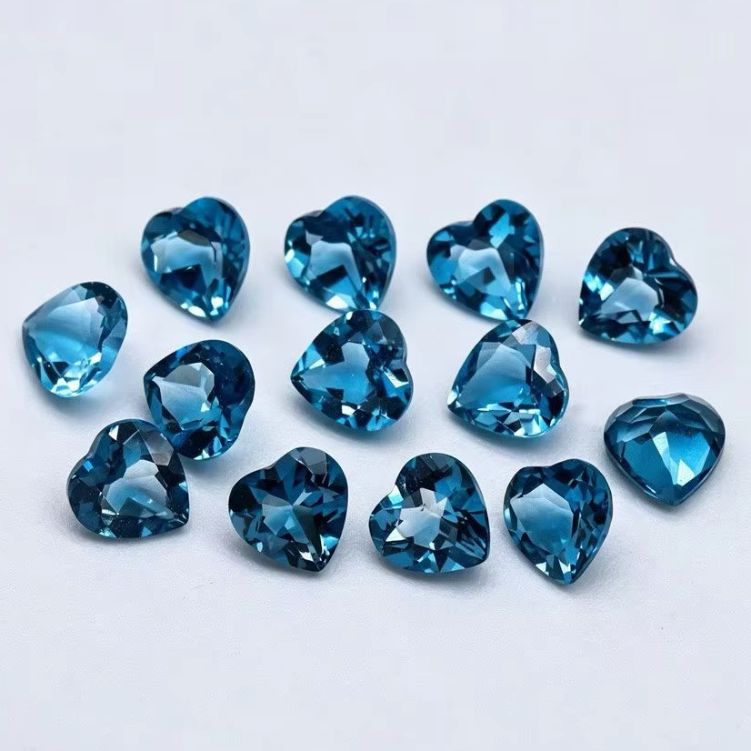 Natural Heart Cut London Blue  - огляд і ціна Jewelry Making London