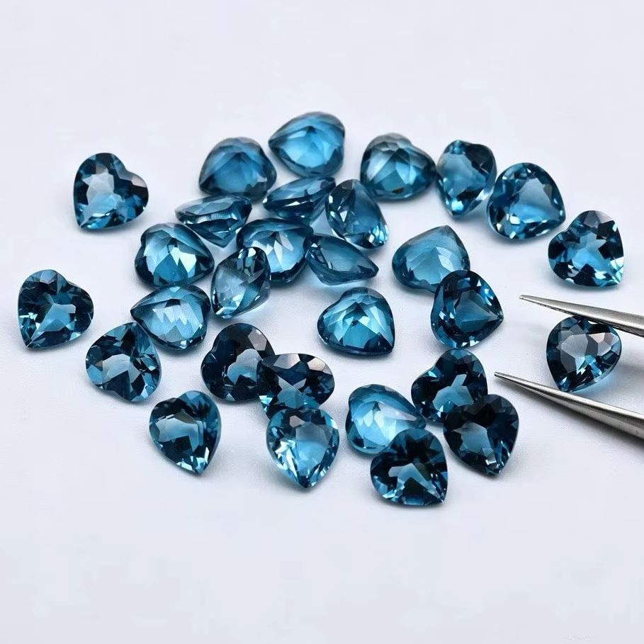 Natural Heart Cut London Blue  - огляд і ціна Jewelry Making London